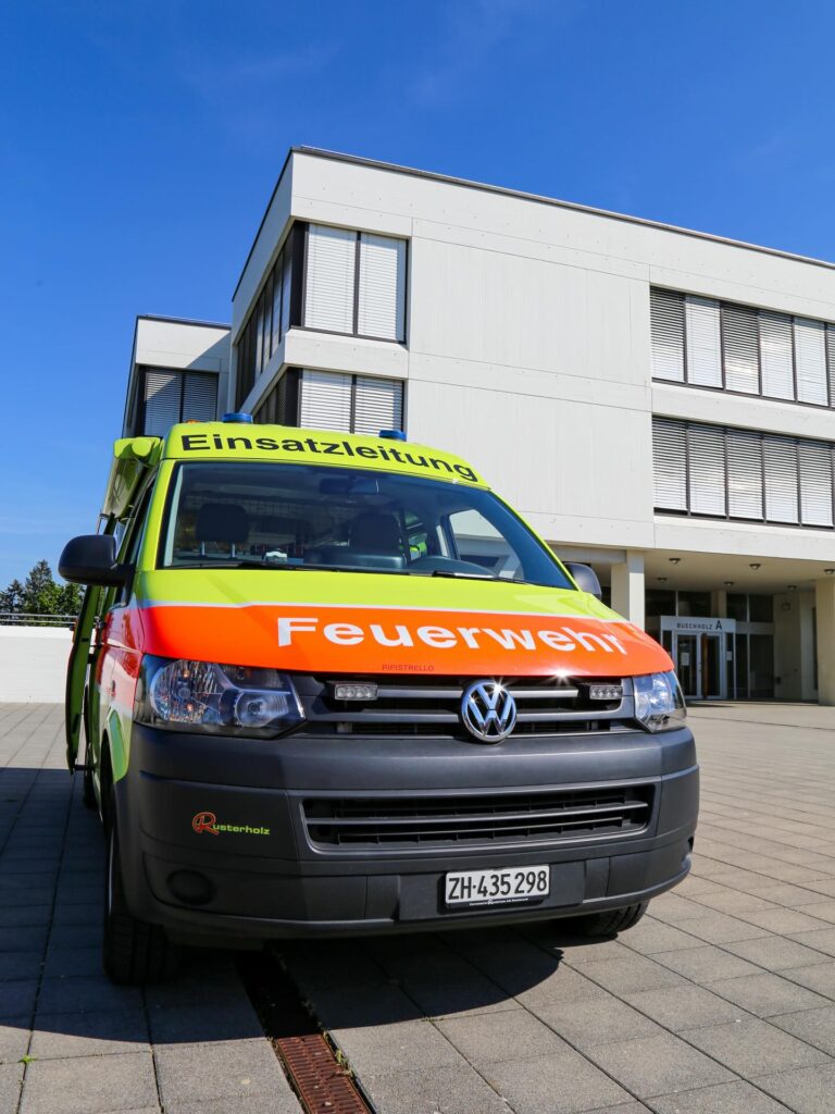 Einsatzleiterfahrzeug (KDO)
